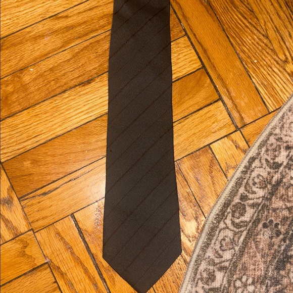 Theory Black Striped Tie - Picture 5 of 6